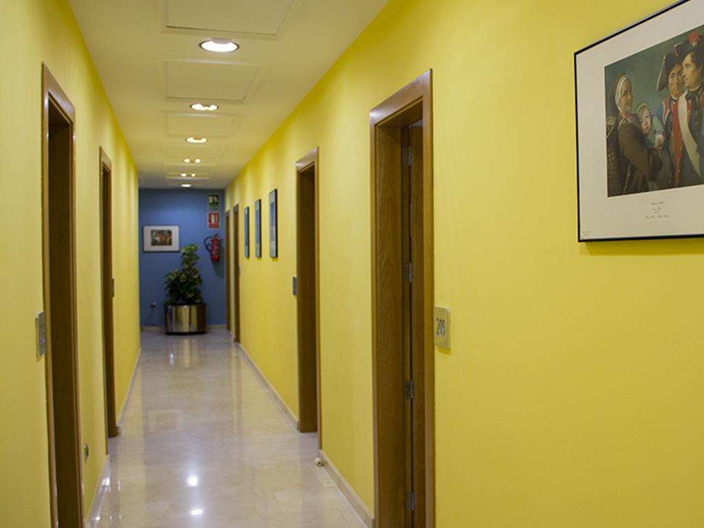 Encasa Hotel Almansa Eksteriør bilde